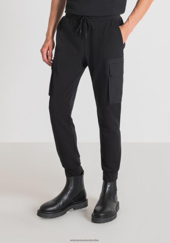 ropa hombres negro 24JL2B218 Pantalones de chándal cargo de corte regular en mezcla de algodón elástico Antony Morato