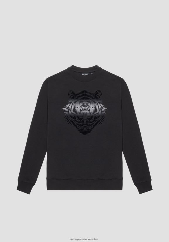 ropa hombres negro 24JL2B47 sudadera con cuello redondo y corte regular en mezcla de algodón con estampado de tigre decolorado Antony Morato